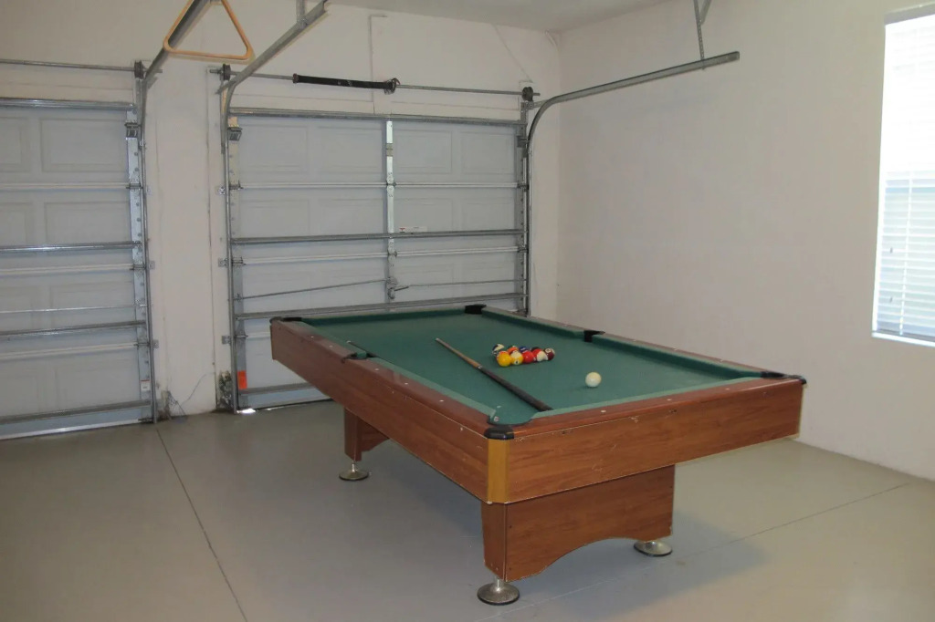Windsor Hills 4BR Pool Pets CS35