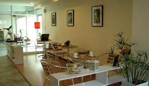 The Room Resort Apartment