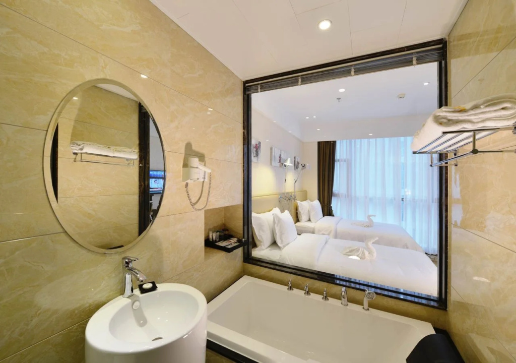 Xiamen Discovery Hotel