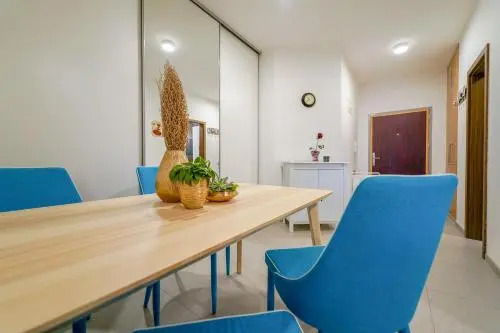 Vesna Convenient Apartment