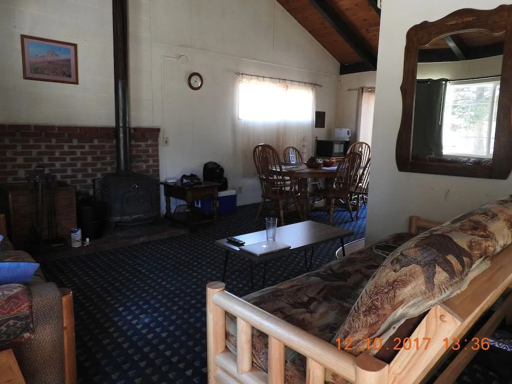 Gull Lake Lodge