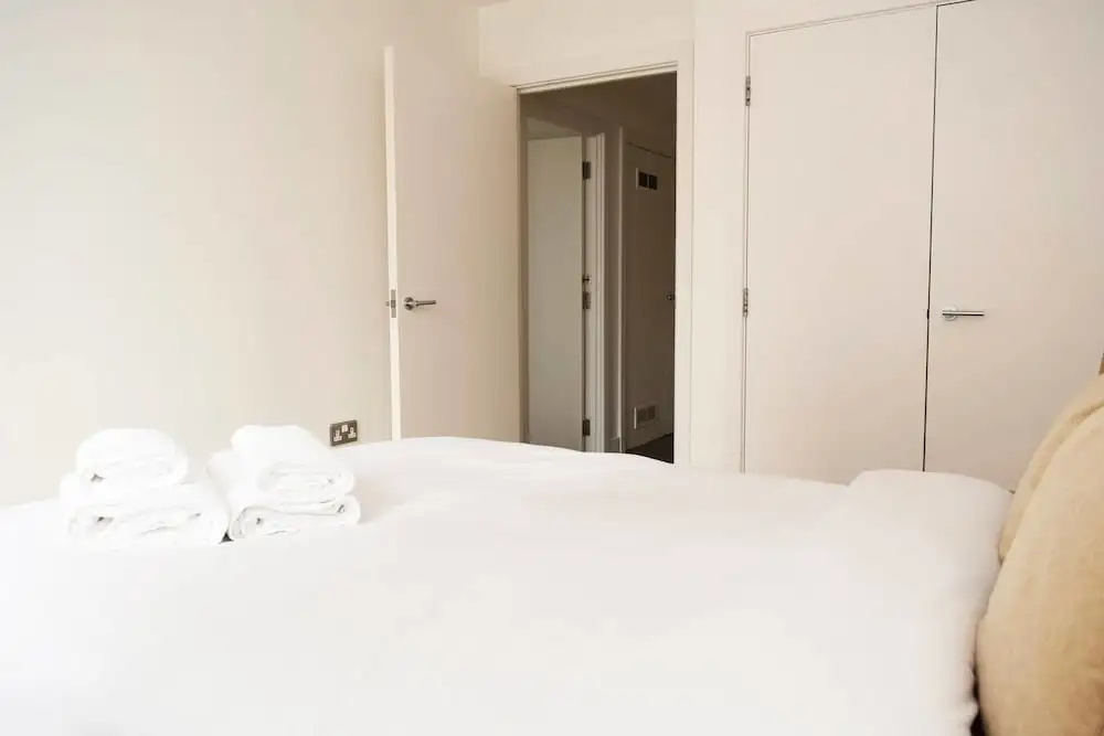 1 BR Home by Borough Market W/balcony, 2 Guests