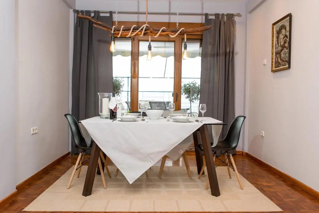 Théa Apartment