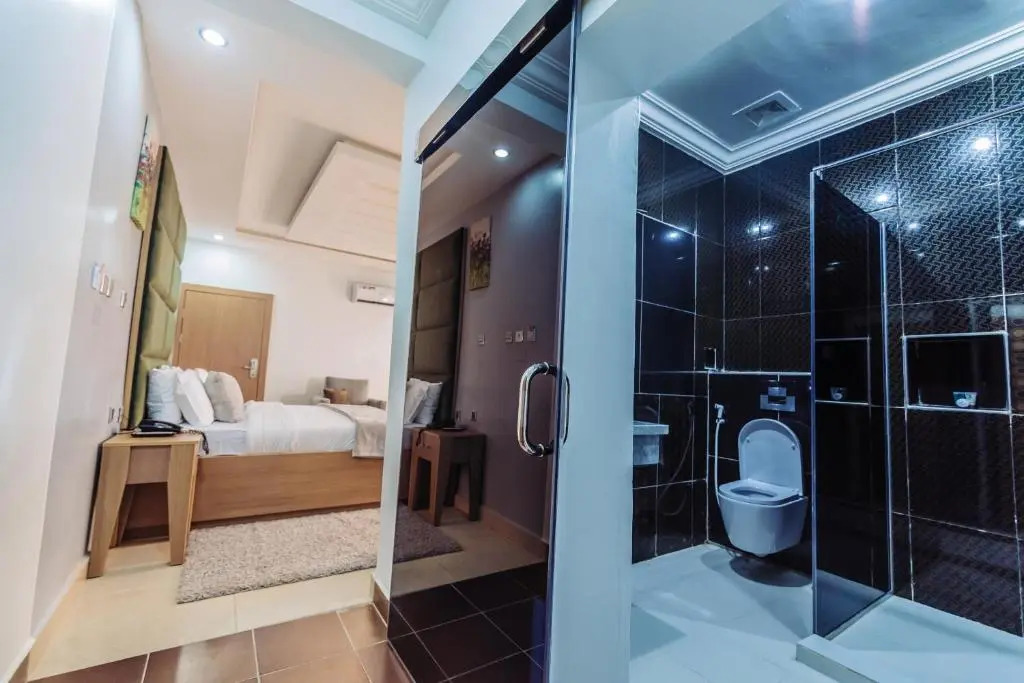 Tranquil Mews Hotel