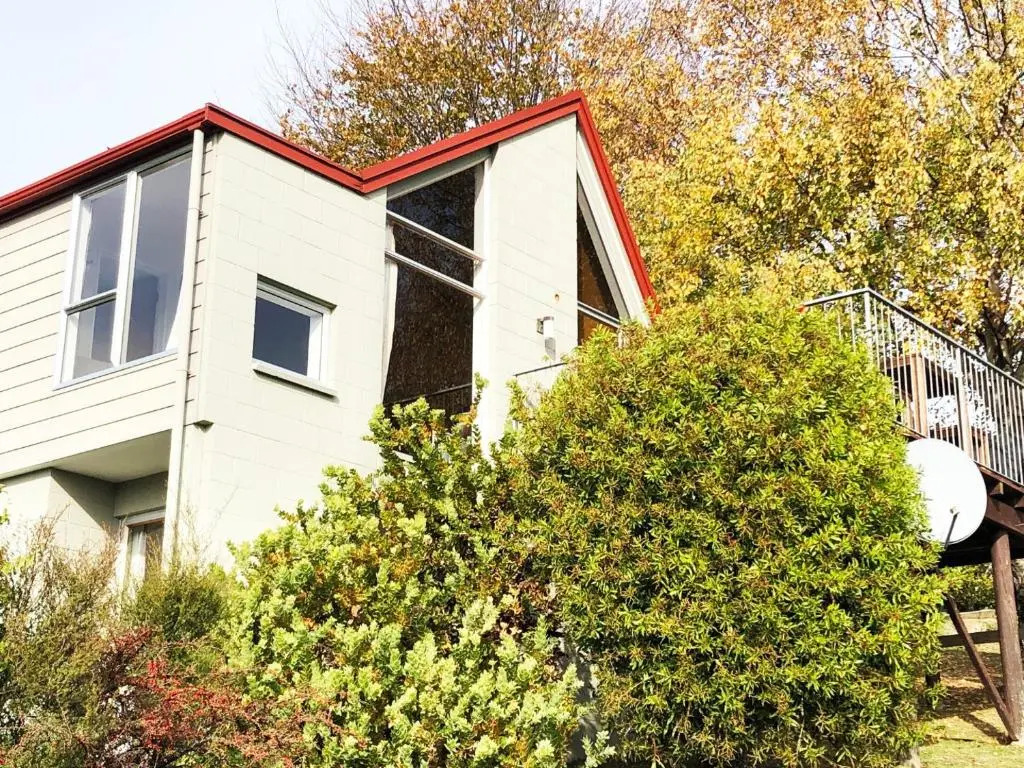 Akaroa Harbour View - Christchurch Holiday Homes