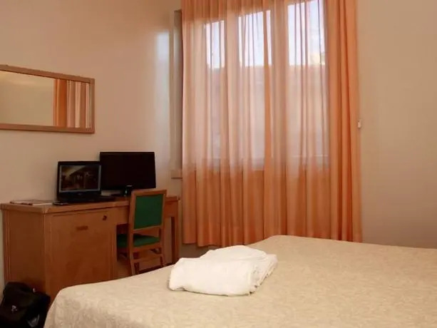 Almada Downtown Apartment by DAHOME