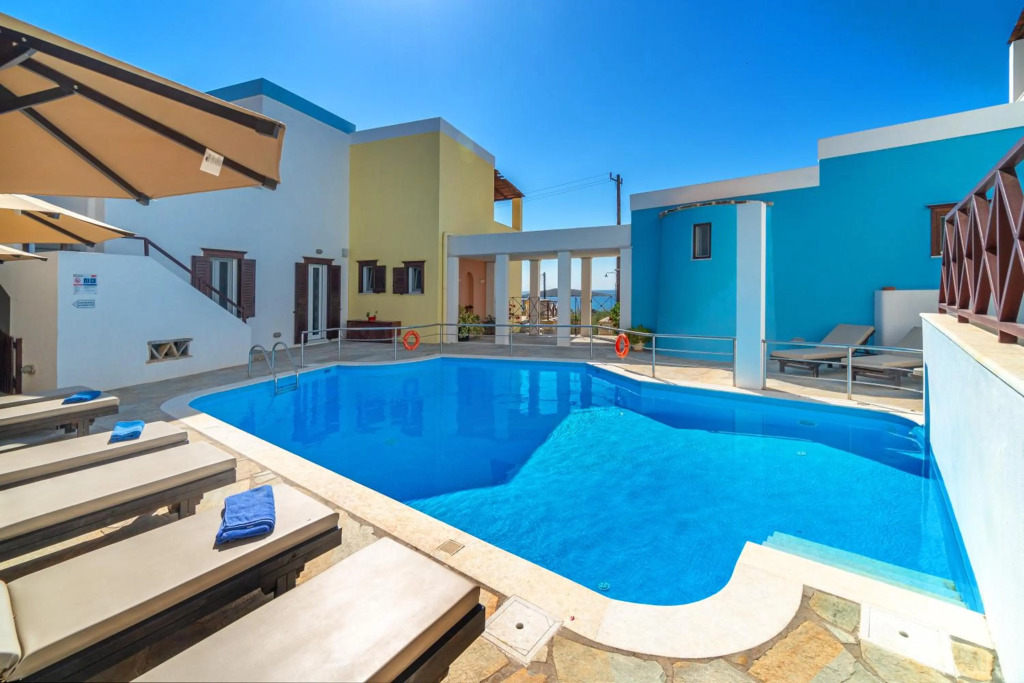 Regginas Apartments