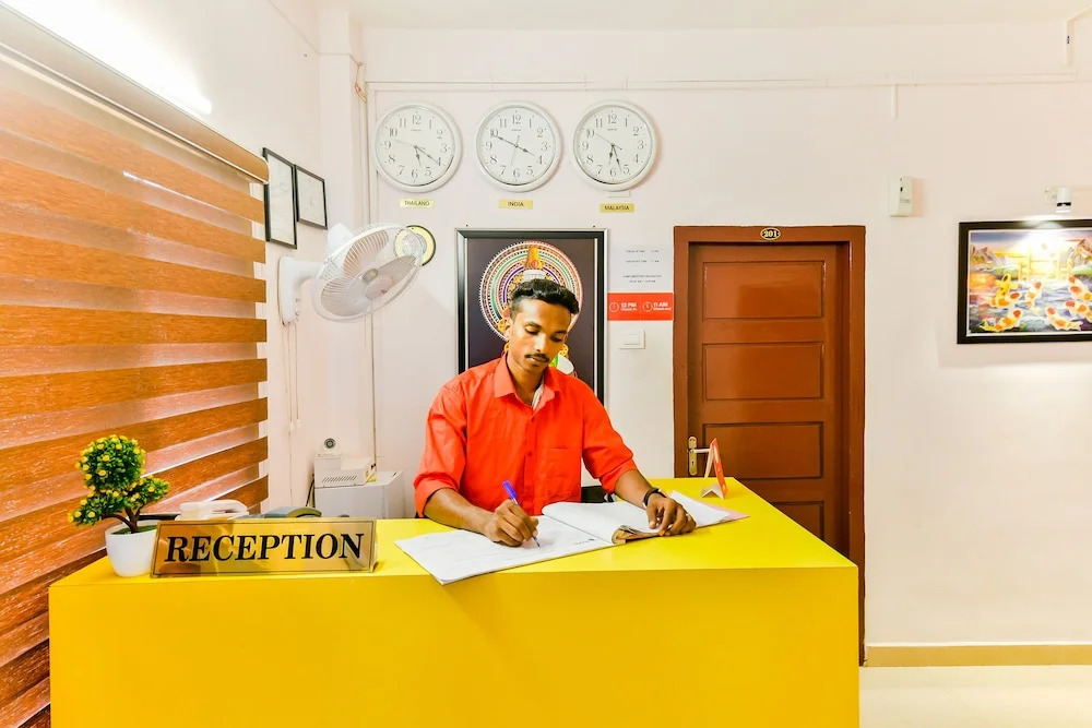 OYO Flagship 18938 Hotel Mars