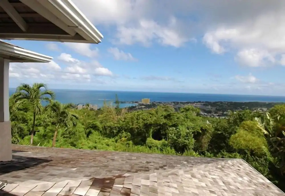Stoneaway, 6BR by Jamaican Treasures
