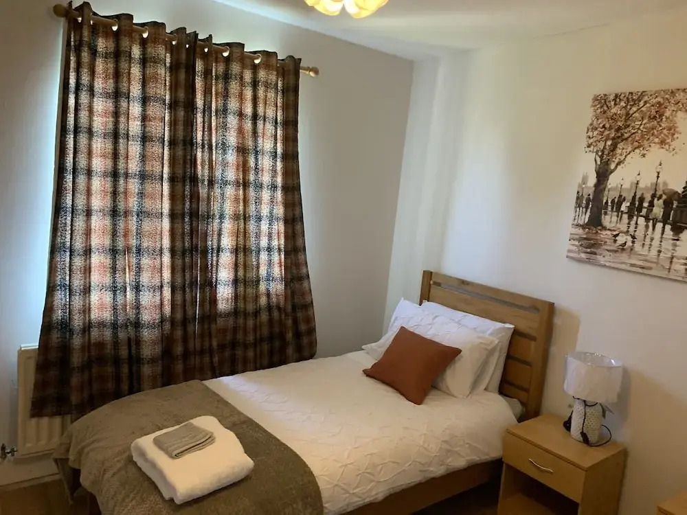 Beautiful 2-bed Apartment in Ashford