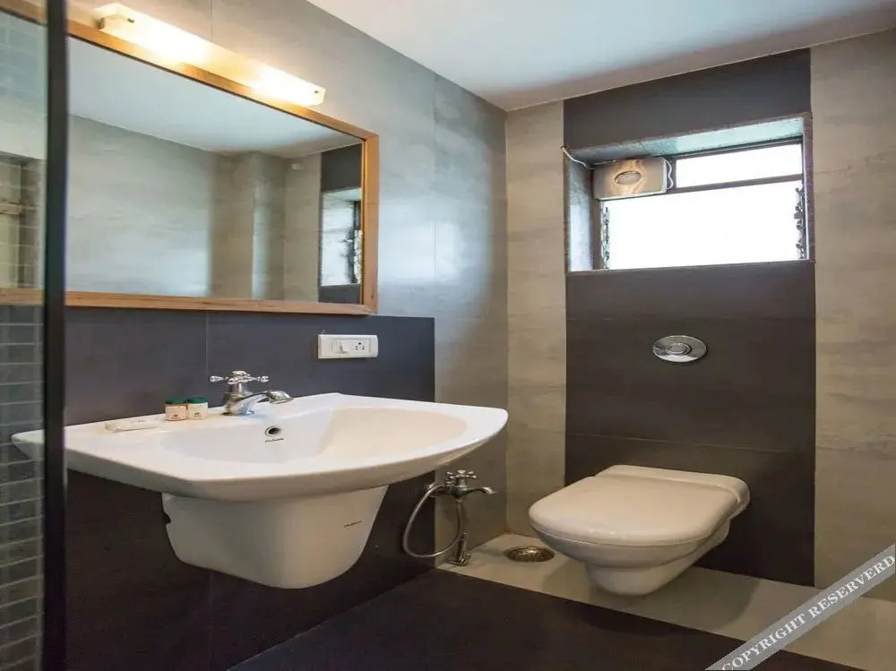 OYO Rooms Near Poonam Chowk