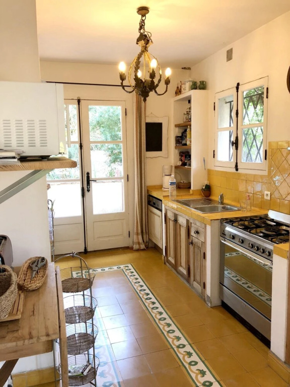 Property With 3 Bedrooms in Six-fours-les-plages, With Enclosed Garden