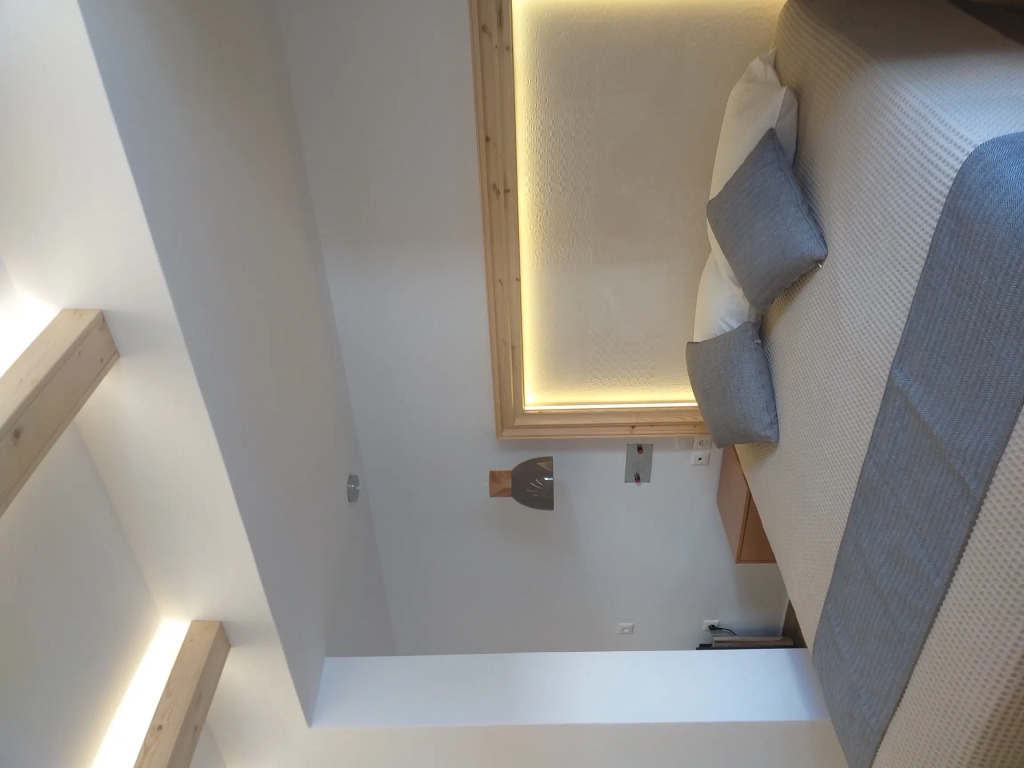 Karidis Hotel