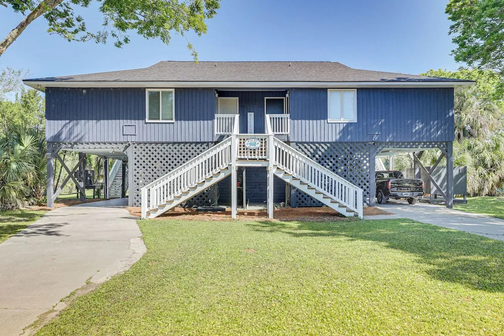 Sunny Edisto Island Duplex - Half Mile to Beach!