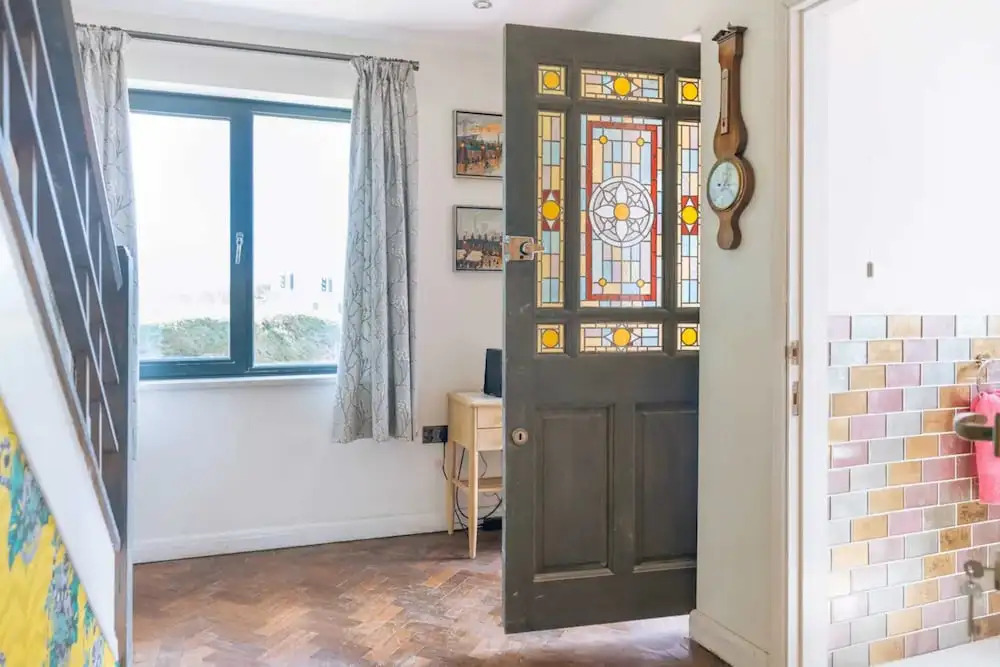 Lush & Spacious 3BD House - East Brighton