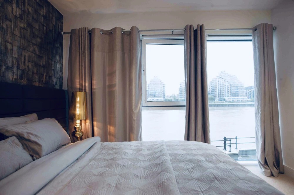 Thames Riverside Apartment in London