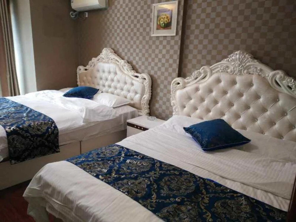 Xinghai Exhibition Center Apartment