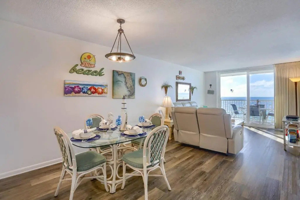 607 Sandcastle I