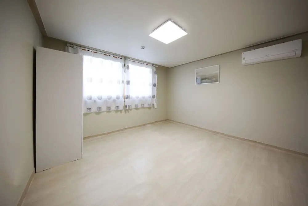 Mori House