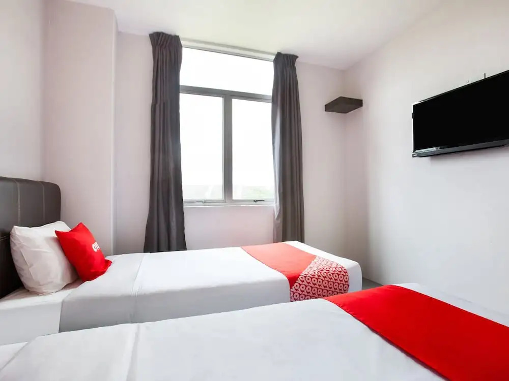 988 Hotel