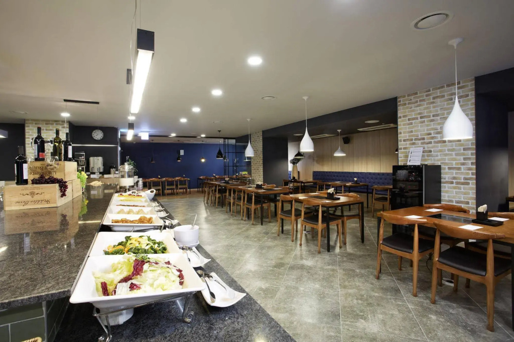 Travelodge Myeongdong Namsan