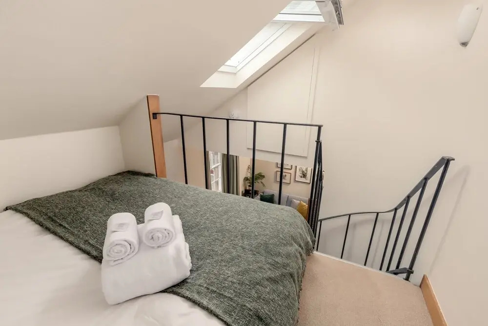 Altido Charming mews flat near the Dean Bridge