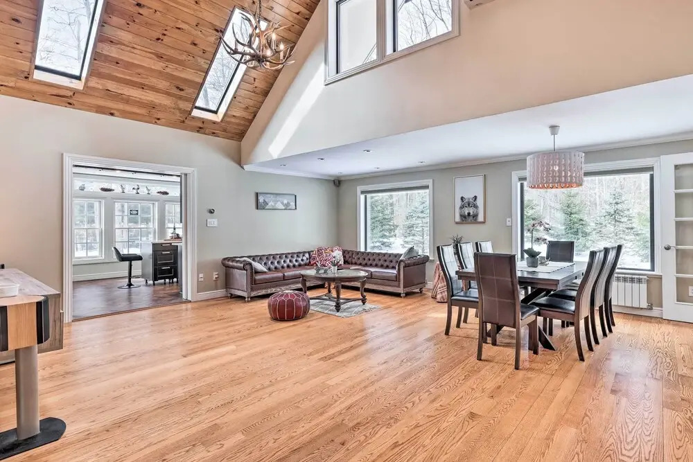 Poconos Cottage w/ Sauna ~ 10 Mi to Camelback!