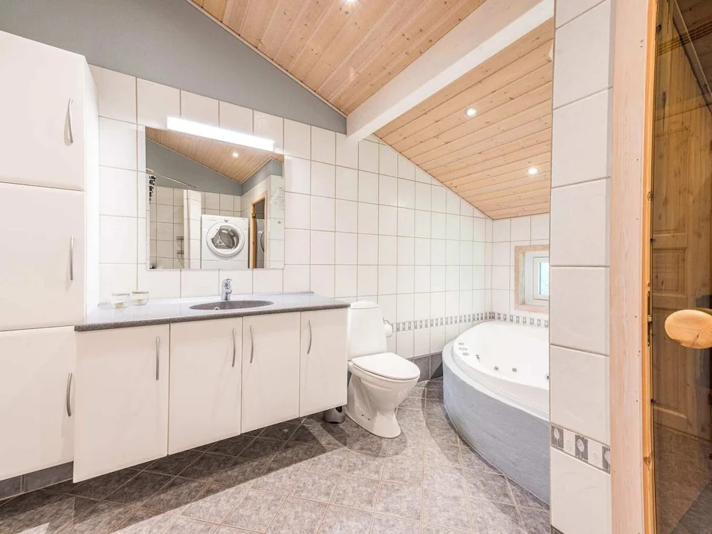 7 Person Holiday Home in Henne