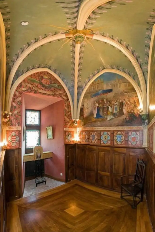 Chateau De Picomtal