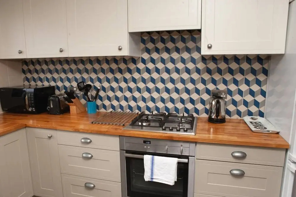 Splendid 3 Bedroom House Near Roman Bath