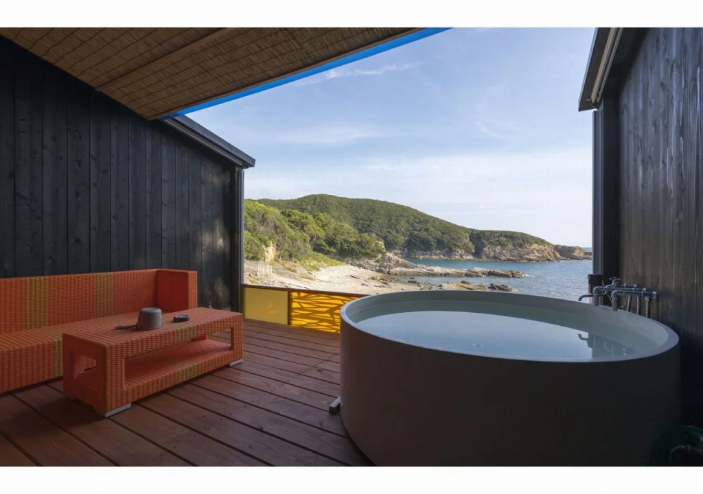 XYZ Private Spa and Seaside Resort