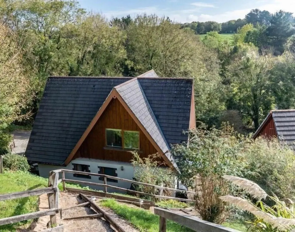 Alpine Lodge
