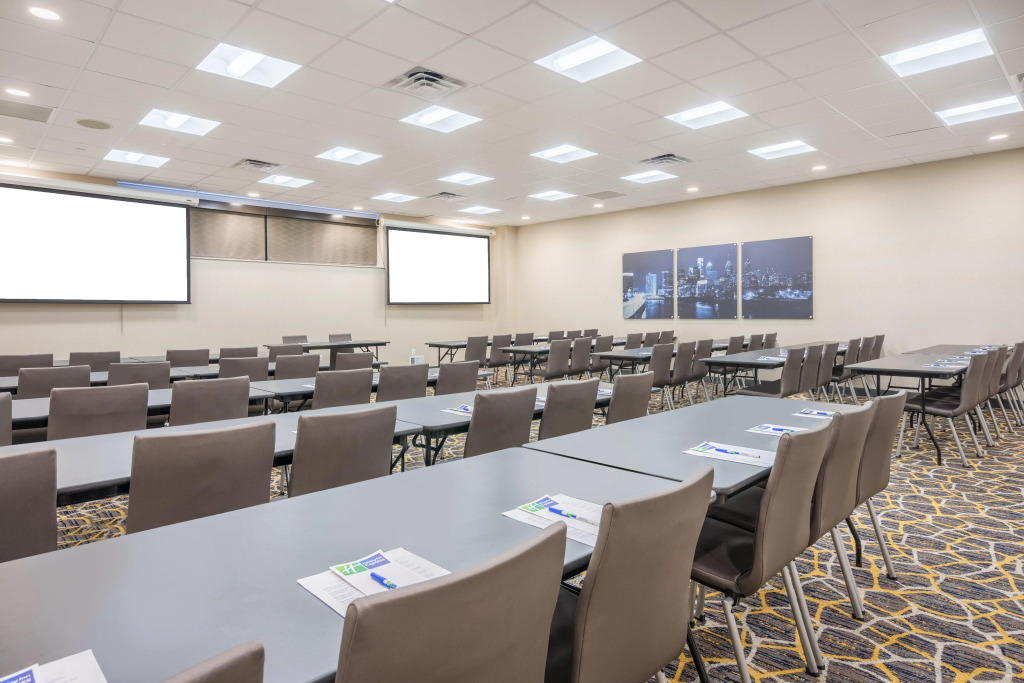 Holiday Inn Express Philadelphia-Midtown by IHG