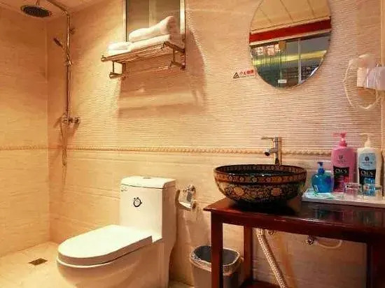 Lijiang Ancient City Jiebanxing Inn (Wuyi Street Branch)