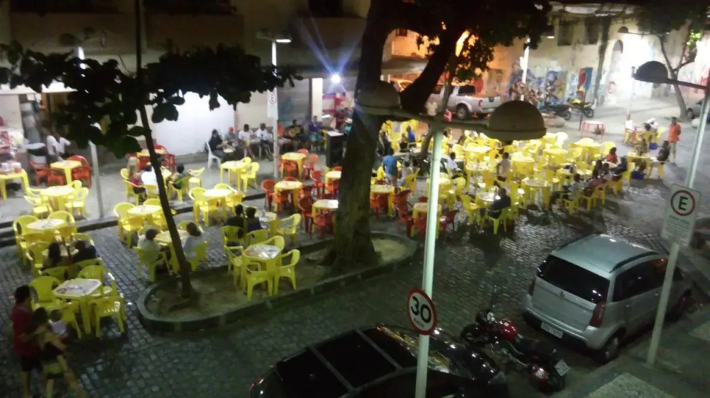 Mangue Oranje Hostel - no bairro do Recife Antigo - Old Town