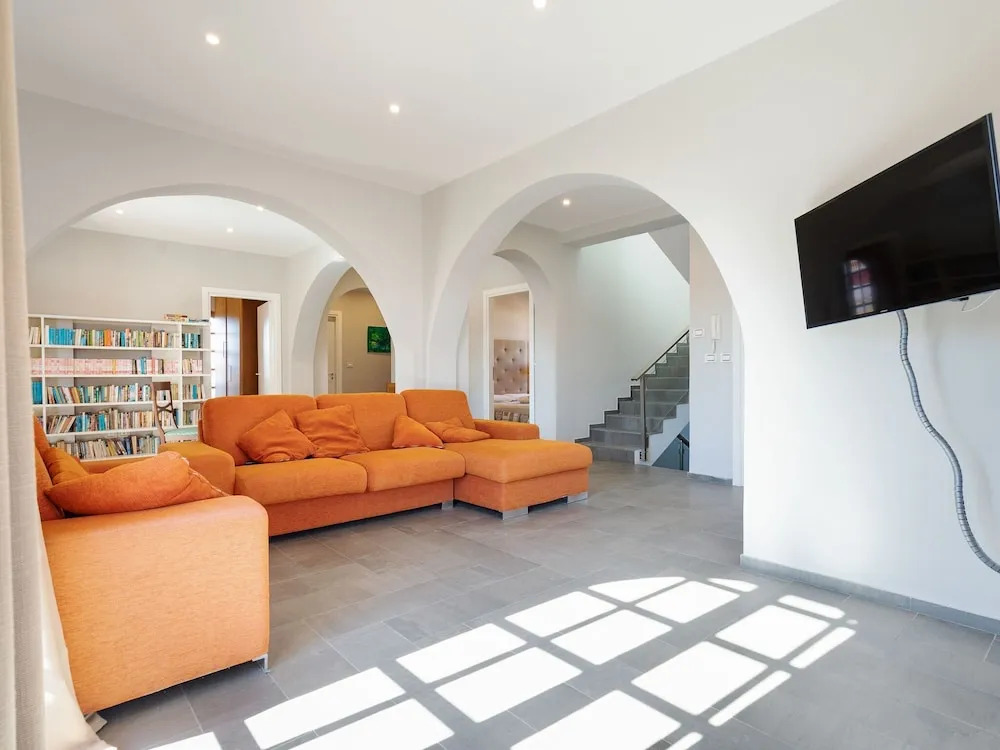 Simplistic Holiday Home in Fontane Bianche With Garden