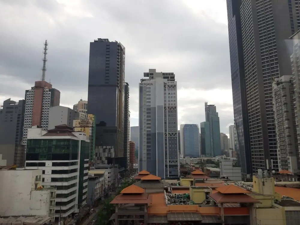 Maxx Hotel Makati