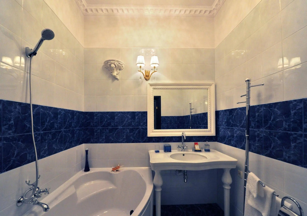 Queen Valery Hotel