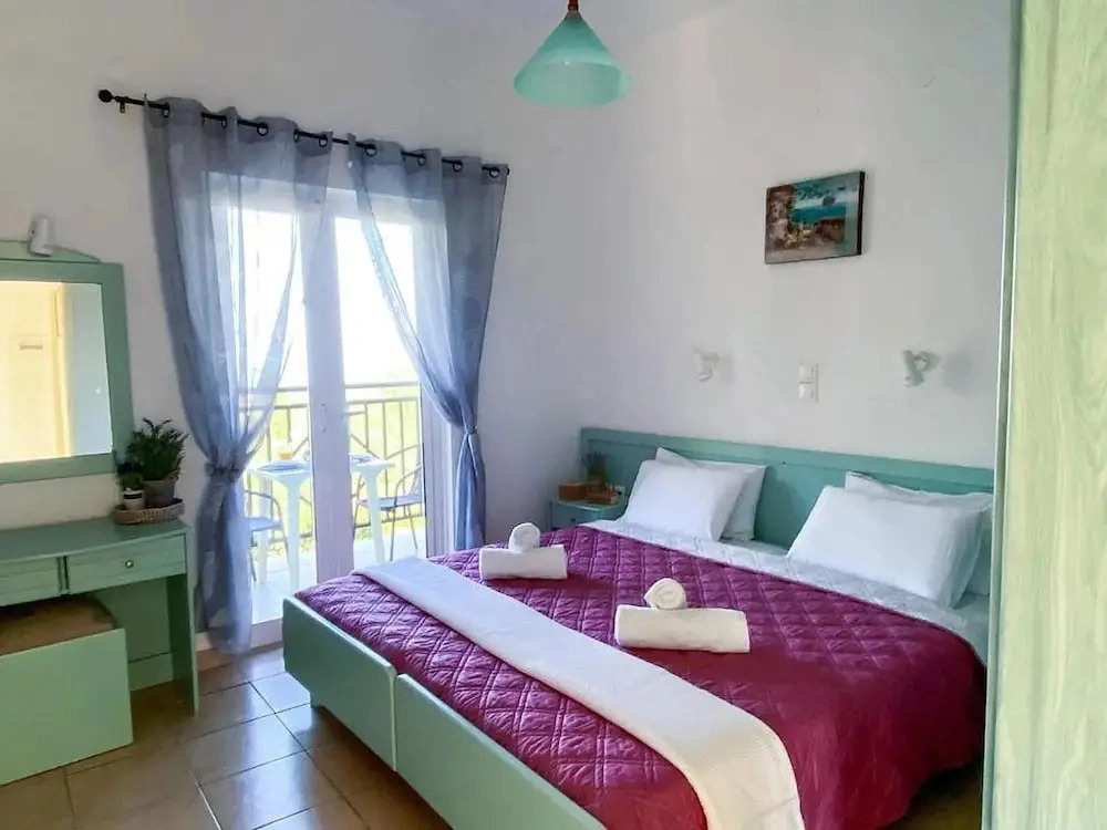 Dellis Apartments Corfu - Sea Views Near the Beach