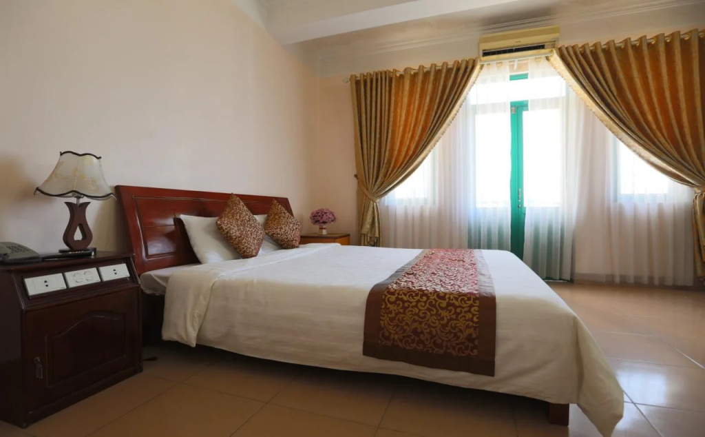 Thong Nhat 2 Hotel