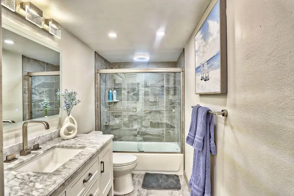 Land's End 1-206 Bay Front-premier