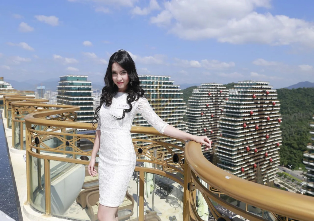 Sanya Beauty Crown Hotel