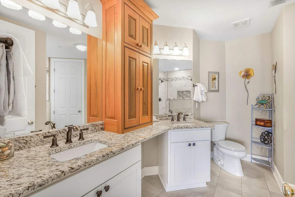 Regency Isle 710 Gulf Front 2 BD 2 Bath Condo With Stunning Views