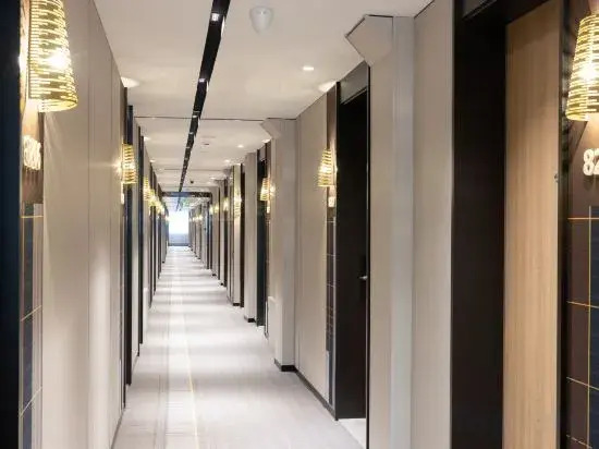 Homeinn Plus Hotel (Tianjin West Station Xiyuehui Shopping Center)