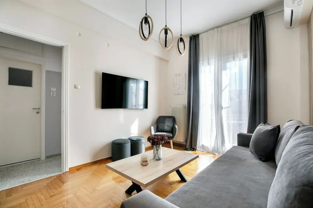 Helios Apartment by A&A Residences