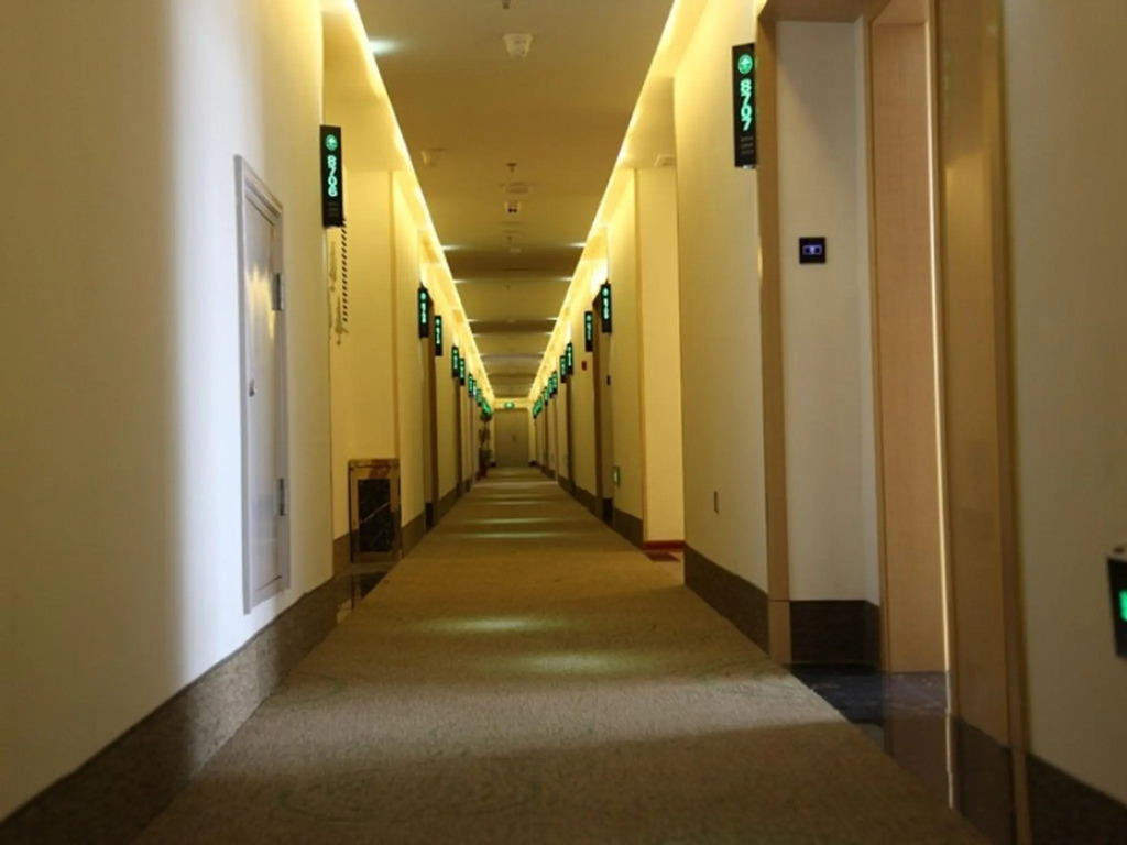 GreenTree Inn Zaozhuang High Speed Rail Station Express Hotel