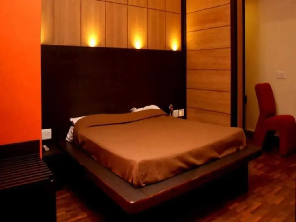 Hotel Trimoorti