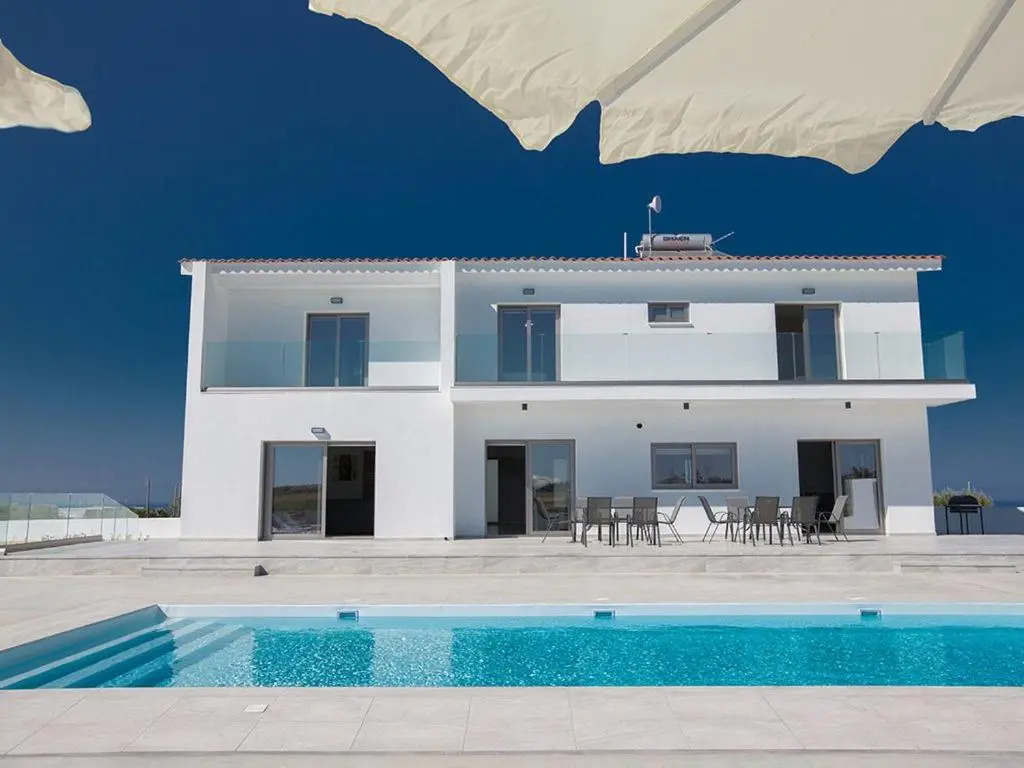 Villa Ioanni Chrysos - Luxury And New 6 Bedroom Protaras Villa