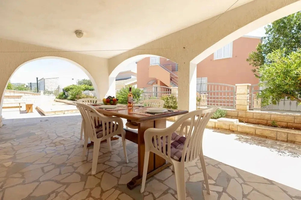 Apartments Villa Maja