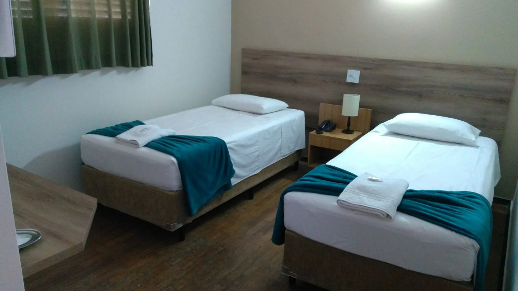 Aurora Hotel
